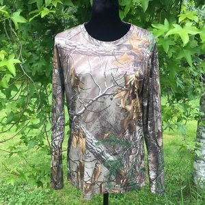 3/$20 Realtree Xtra Long Sleeve Top